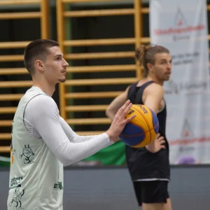 Mediathek - 139 von 436.webp