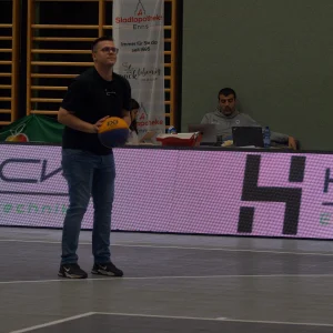 Mediathek - 189 von 436.webp