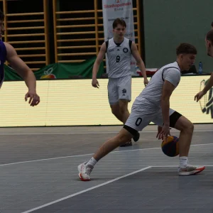 Mediathek - 83 von 436.webp