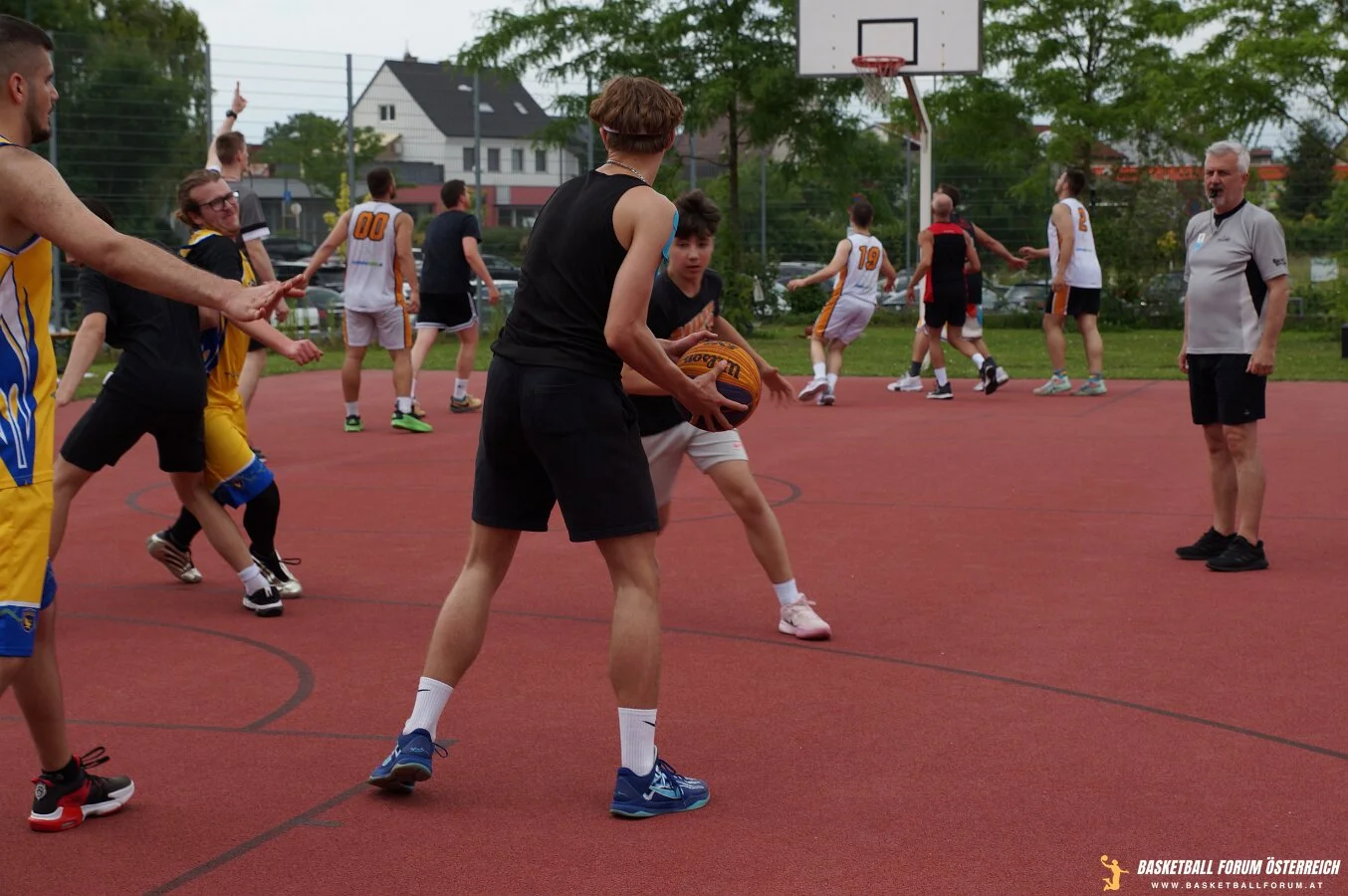 Mediathek - 177 von 519.webp