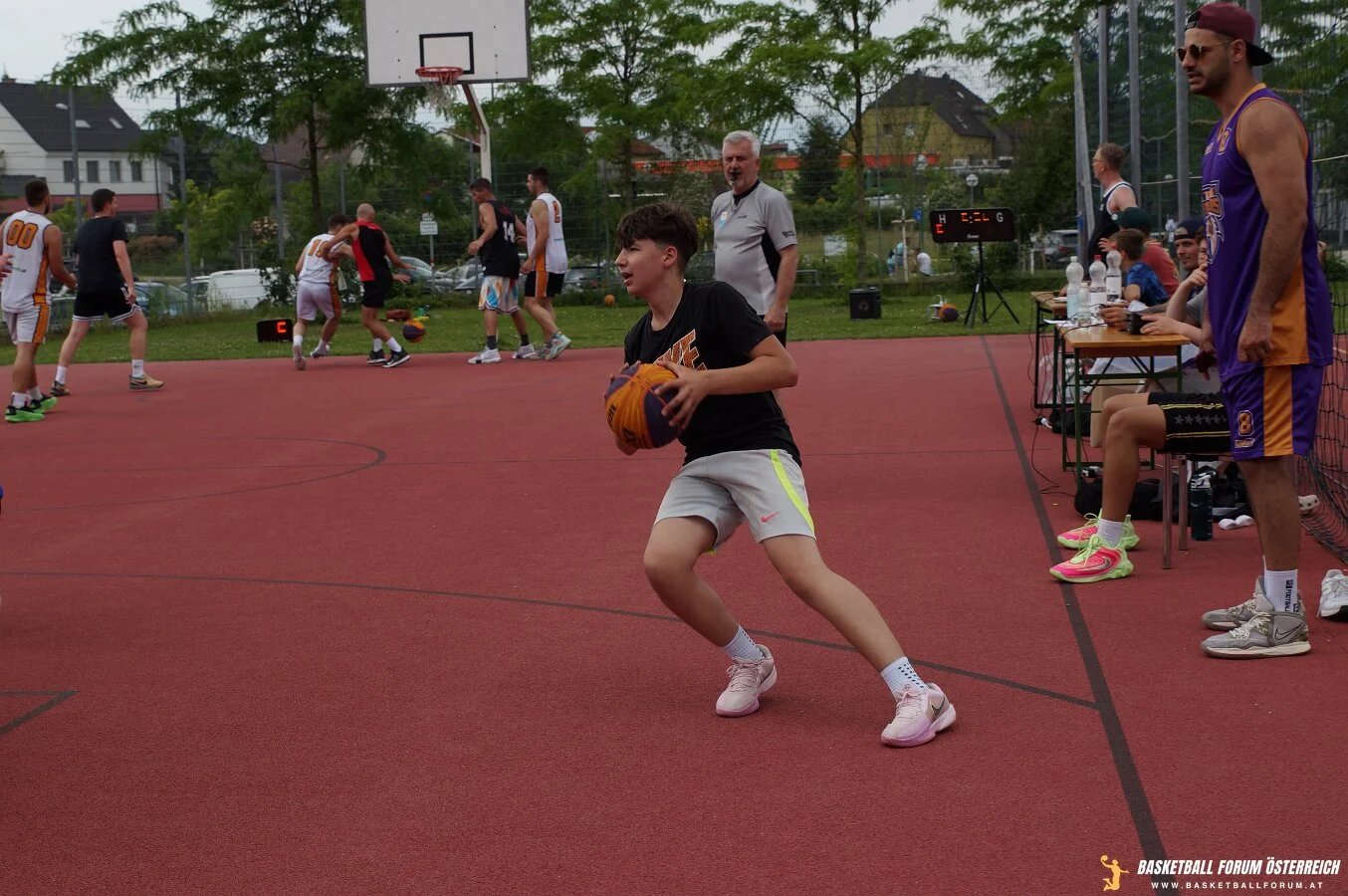 Mediathek - 178 von 519.webp